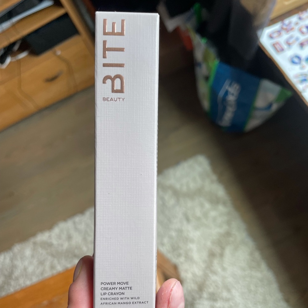 Unopened and silky texture!